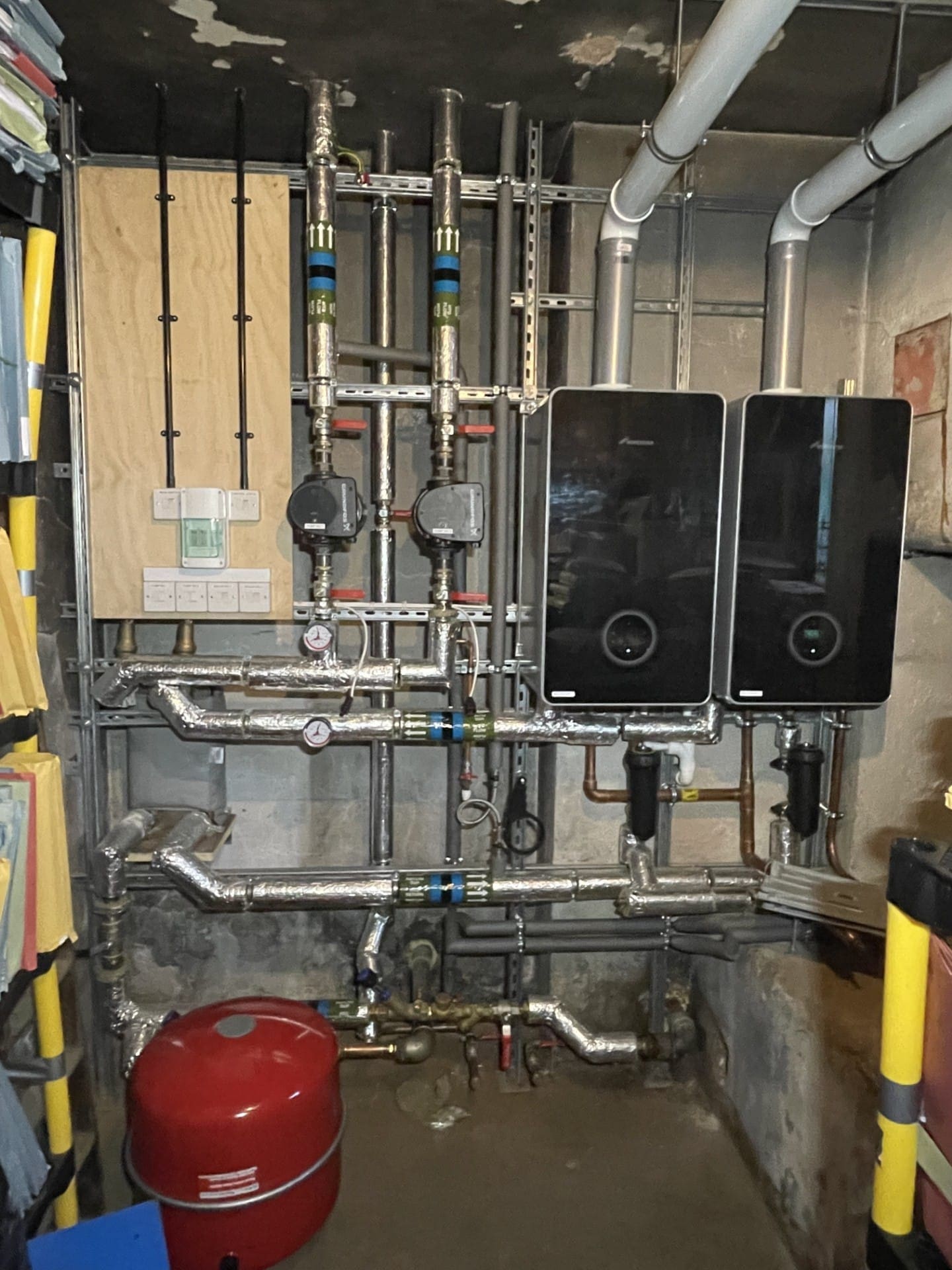 Worcester Bosch GB162 boiler for commercial heating, hot water performance and efficient system control