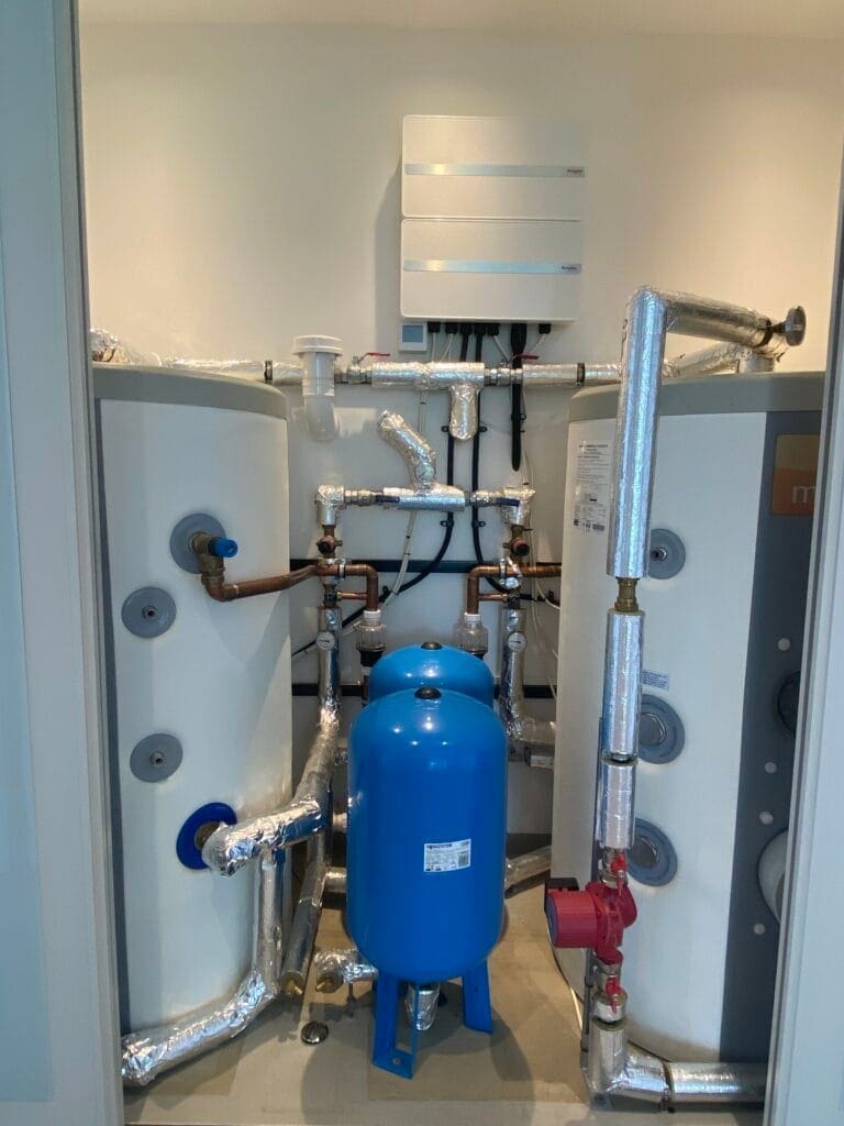 Commercial Plumbing and Heating Support for Holt Shops, Cafés and Galleries | Allstar Systems Ltd Commercial plumbing and heating engineer working at a Holt shop or café